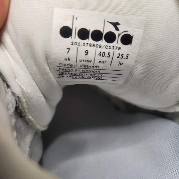 Diadora Womens Mythos Volo 2 Glam Running Shoes Size 9 NWOB - Picture 8 of 8